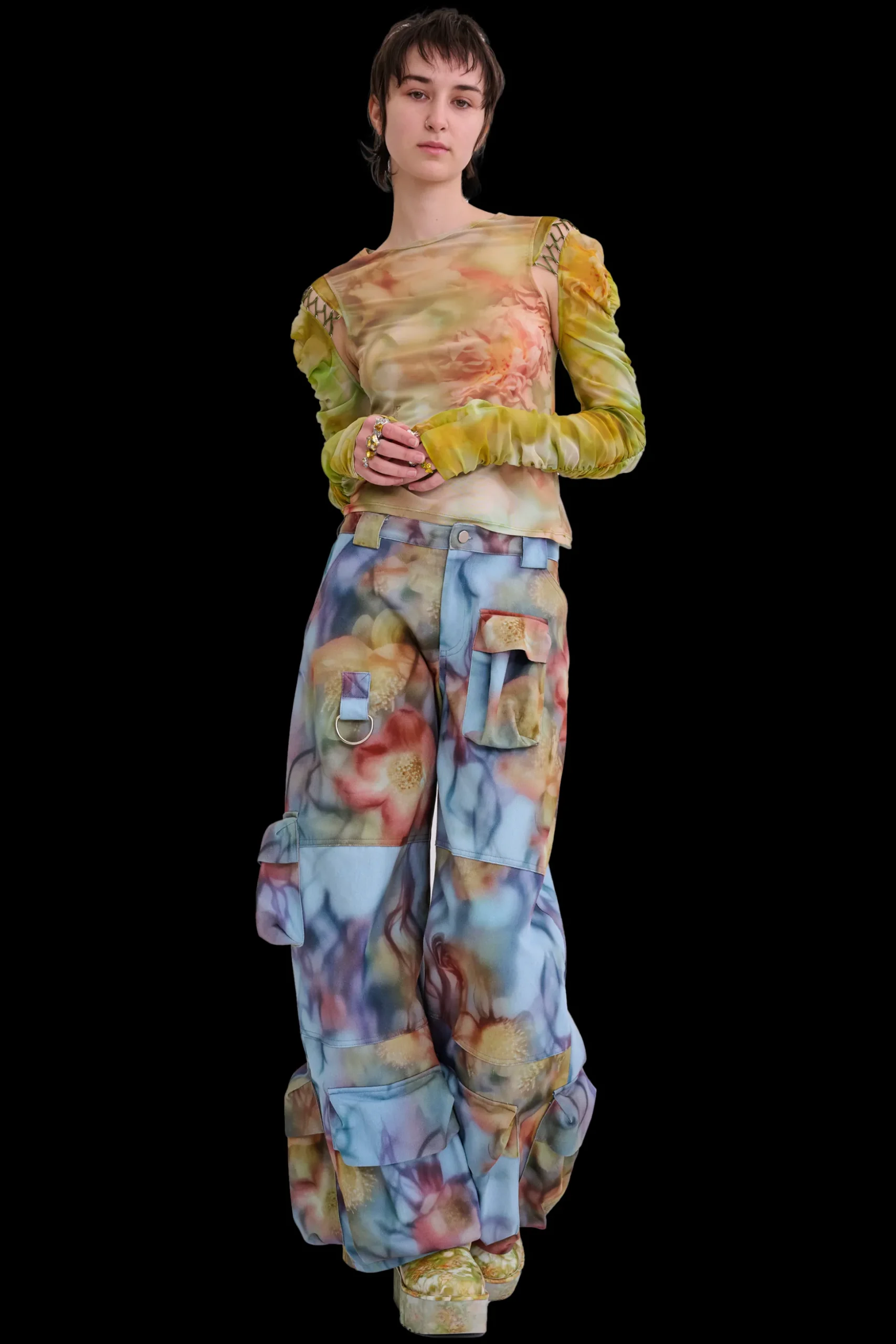 barbed_floral_garden_cargo_pant_3.webp Pants | Collina Strada BARBED FLORAL GARDEN CARGO PANT