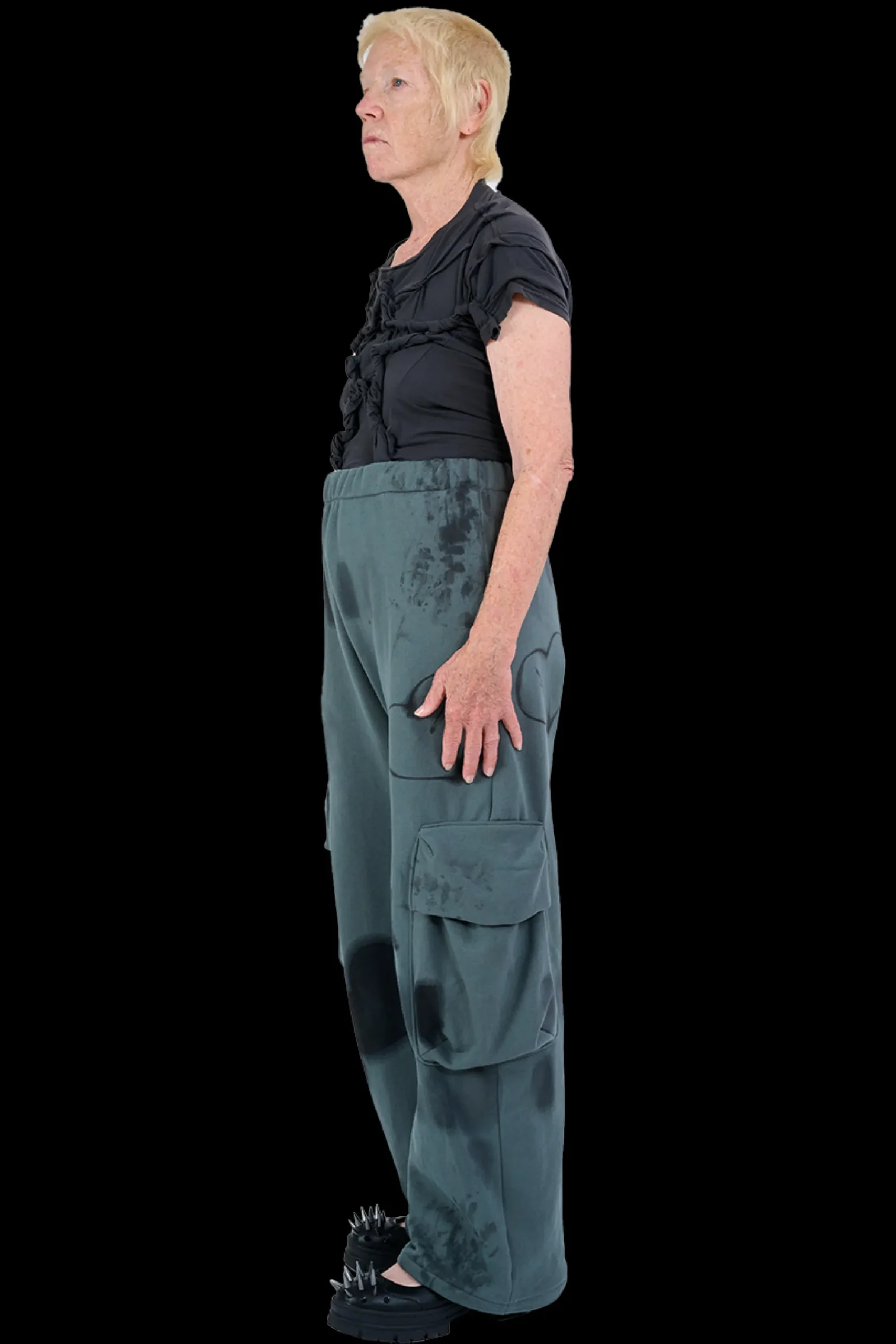 black_heart_burst_cargo_sweatpant_2.webp Pants | Collina Strada BLACK HEART BURST CARGO SWEATPANT