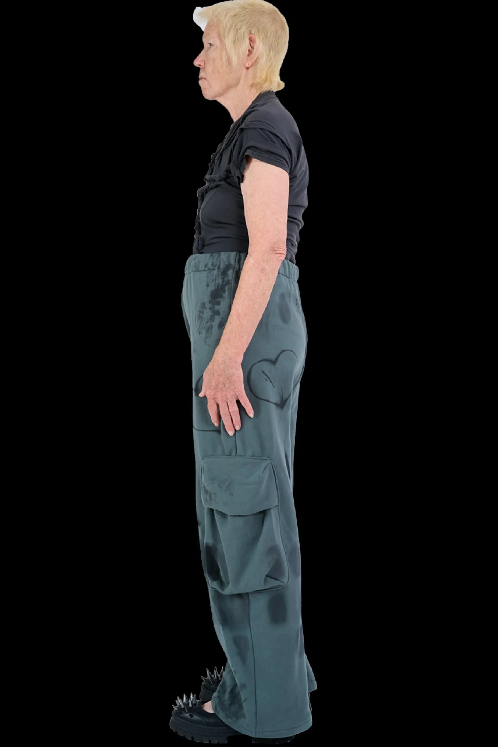 black_heart_burst_cargo_sweatpant_3.webp Pants | Collina Strada BLACK HEART BURST CARGO SWEATPANT