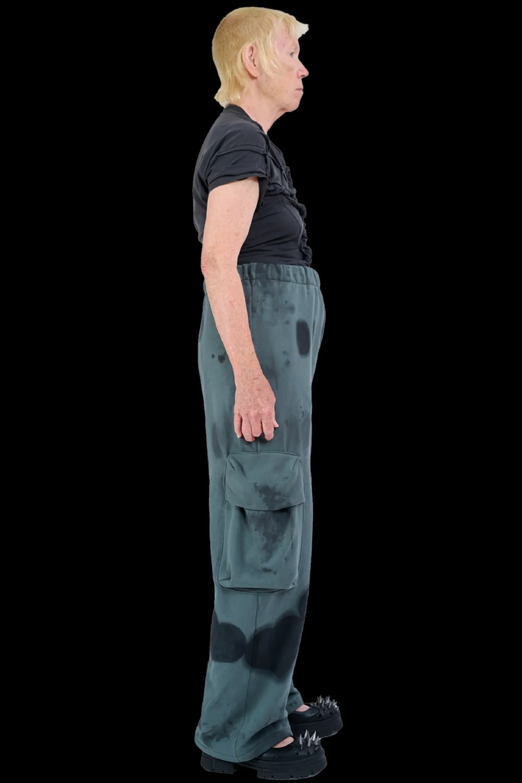 black_heart_burst_cargo_sweatpant_5.webp Pants | Collina Strada BLACK HEART BURST CARGO SWEATPANT