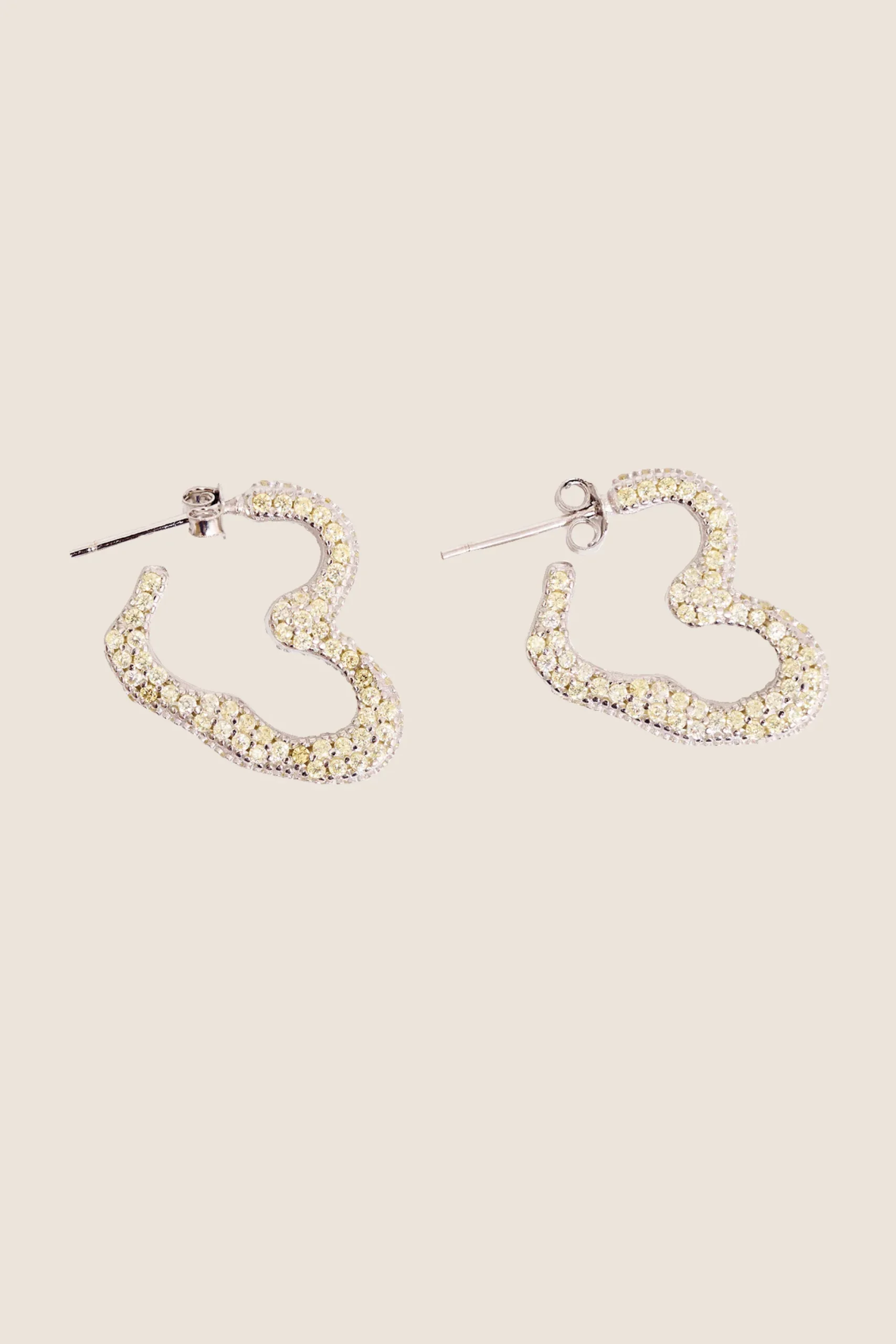 champagne_rhinestone_heart_earrings_0.webp Earrings | Collina Strada CHAMPAGNE RHINESTONE HEART EARRINGS