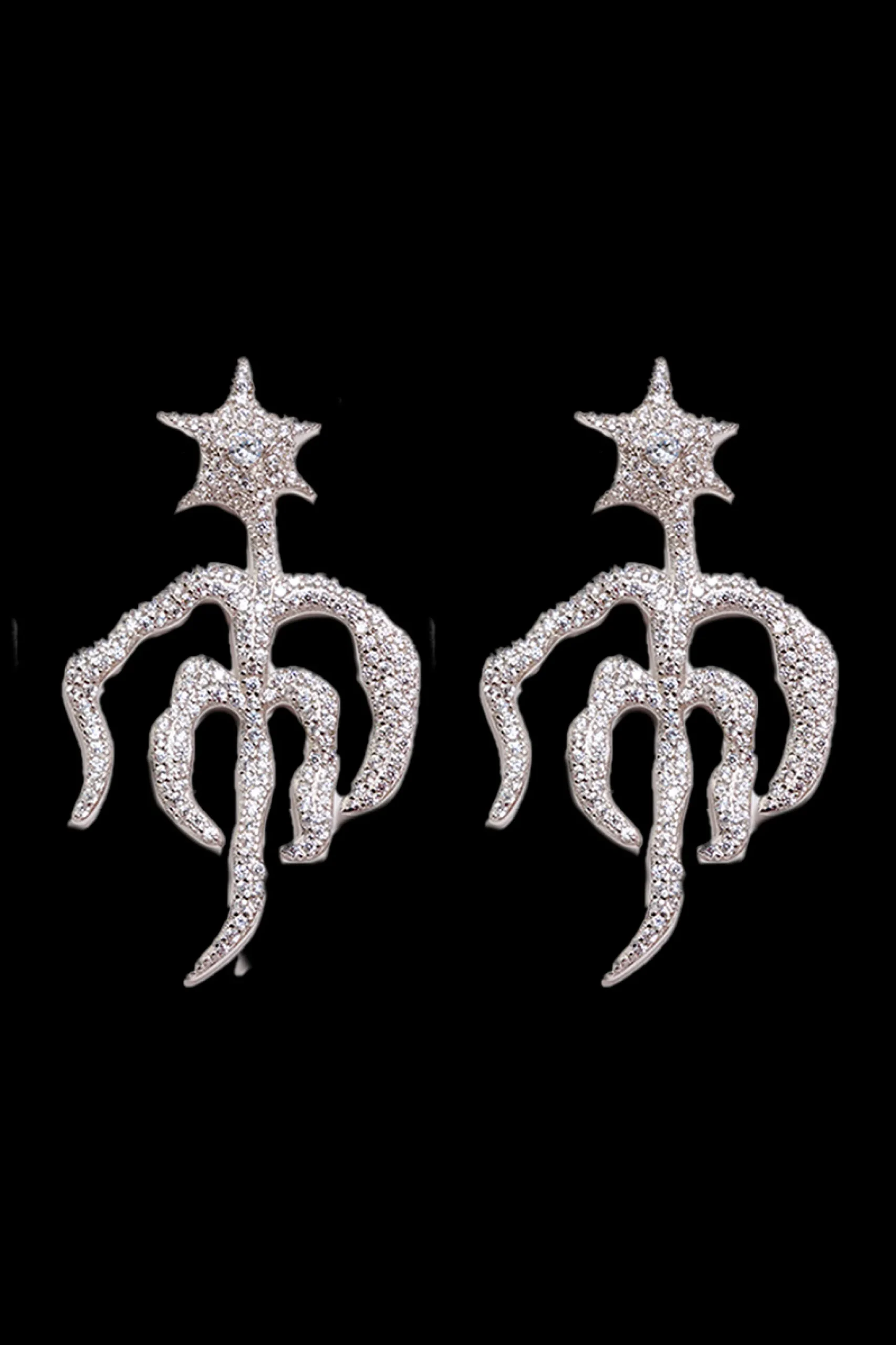 crystal_sprouting_star_earring_0.webp Earrings | Collina Strada CRYSTAL SPROUTING STAR EARRING