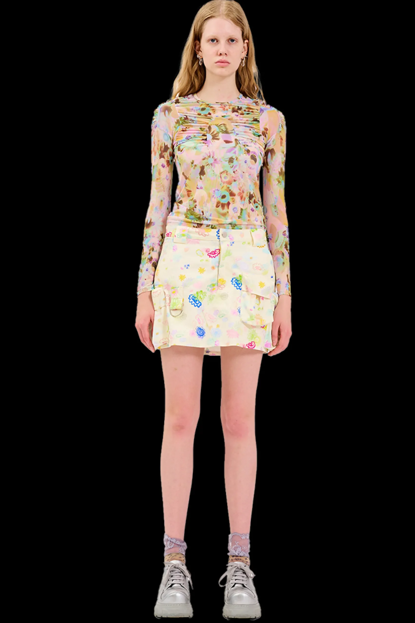 flower_puzzle_arc_ls_top_0.webp Tops | Collina Strada FLOWER PUZZLE ARC L/S TOP