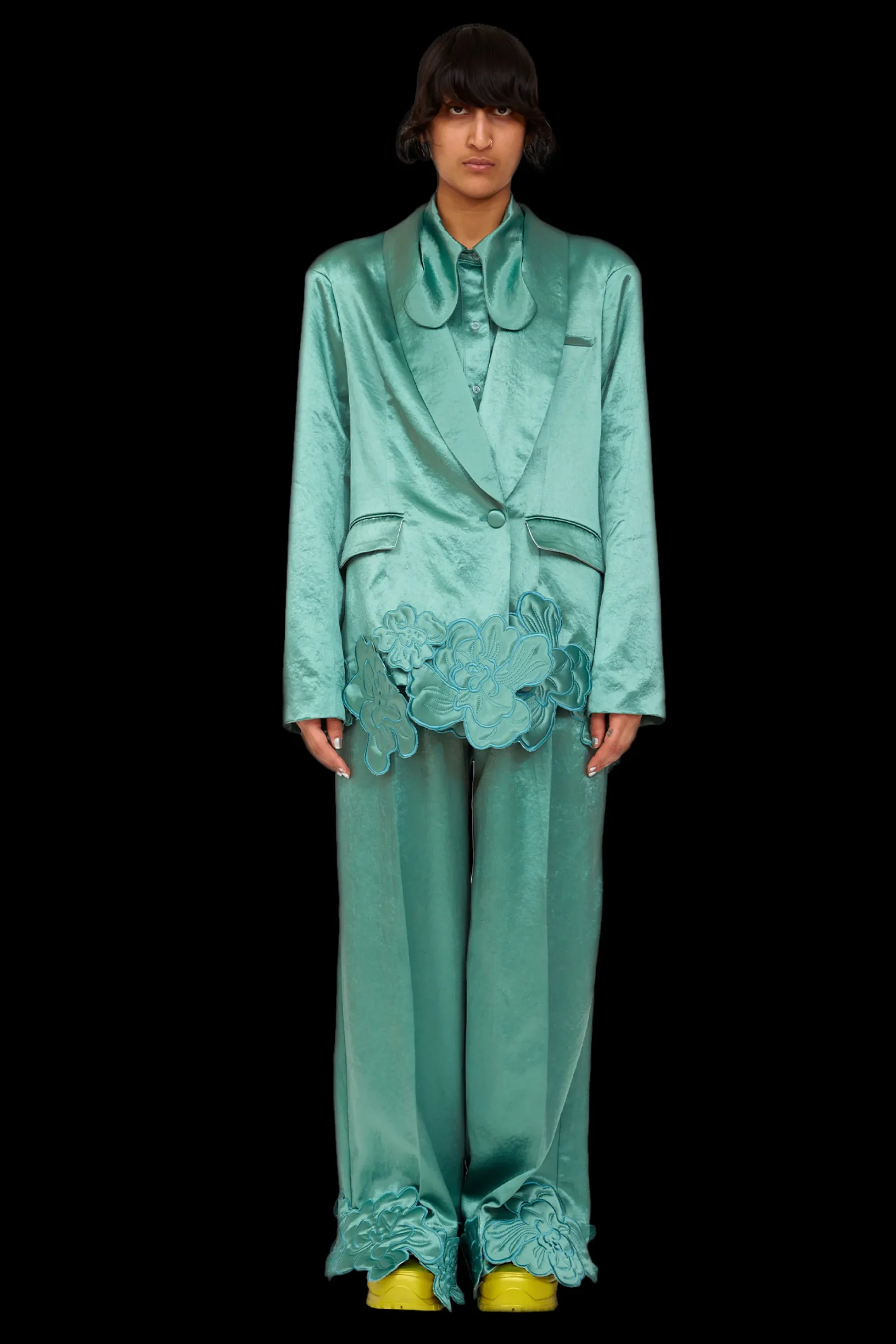 sage_green_ribbit_blazer_0.webp Outerwear | Collina Strada SAGE GREEN RIBBIT BLAZER