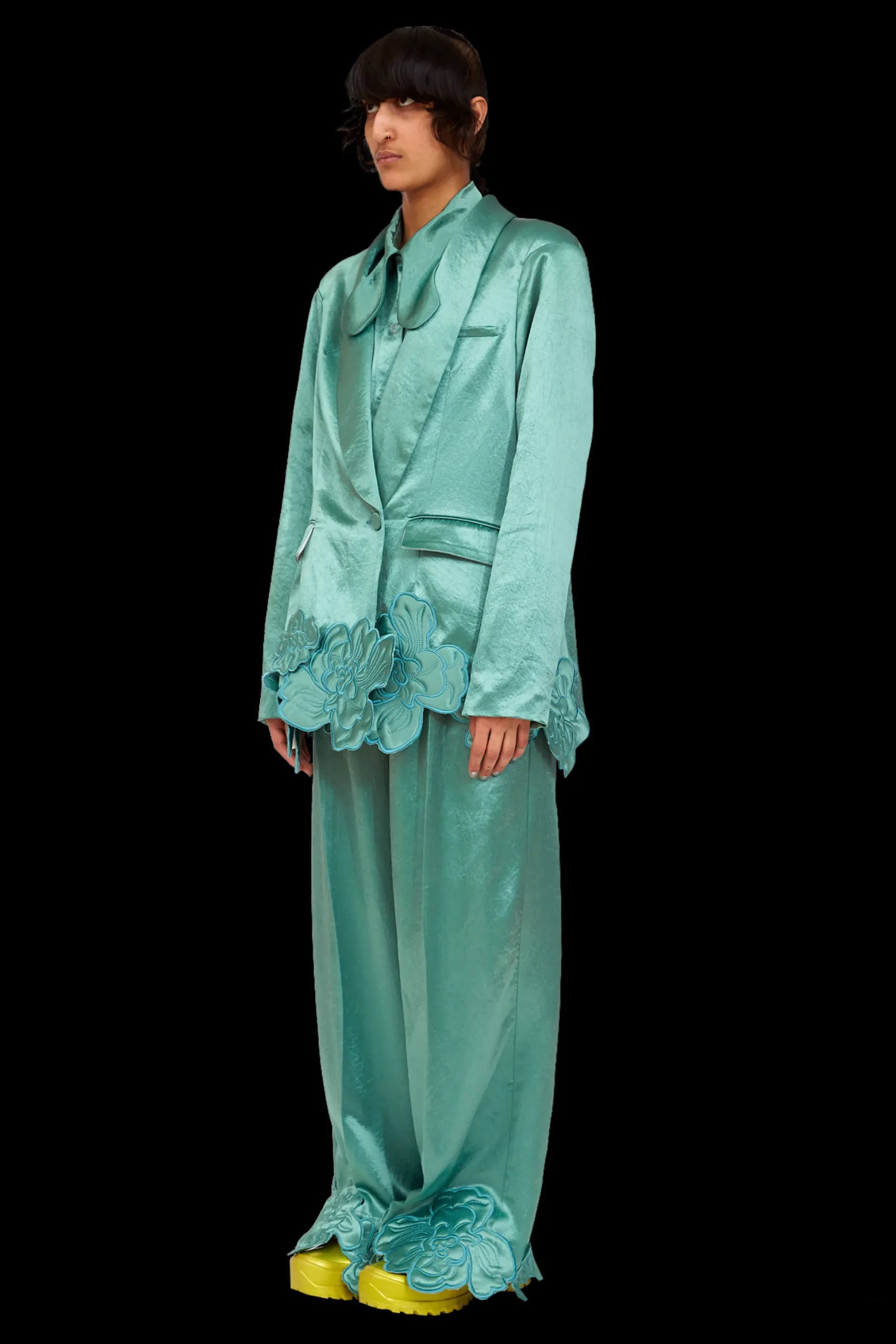 sage_green_ribbit_blazer_2.webp Outerwear | Collina Strada SAGE GREEN RIBBIT BLAZER
